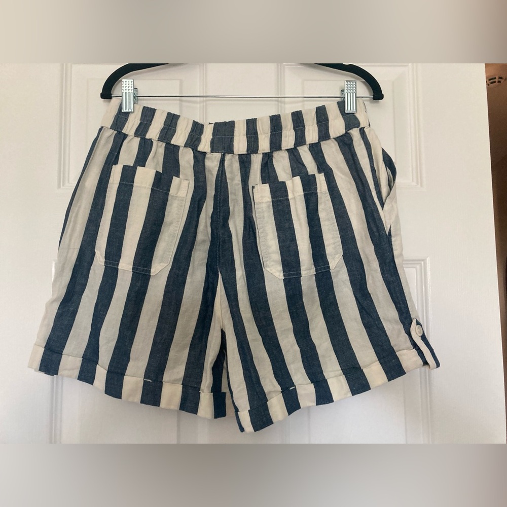 PACT Rhea Tabbed Shorts in Mariners Stripe, Size Large - Picture 3 of 16